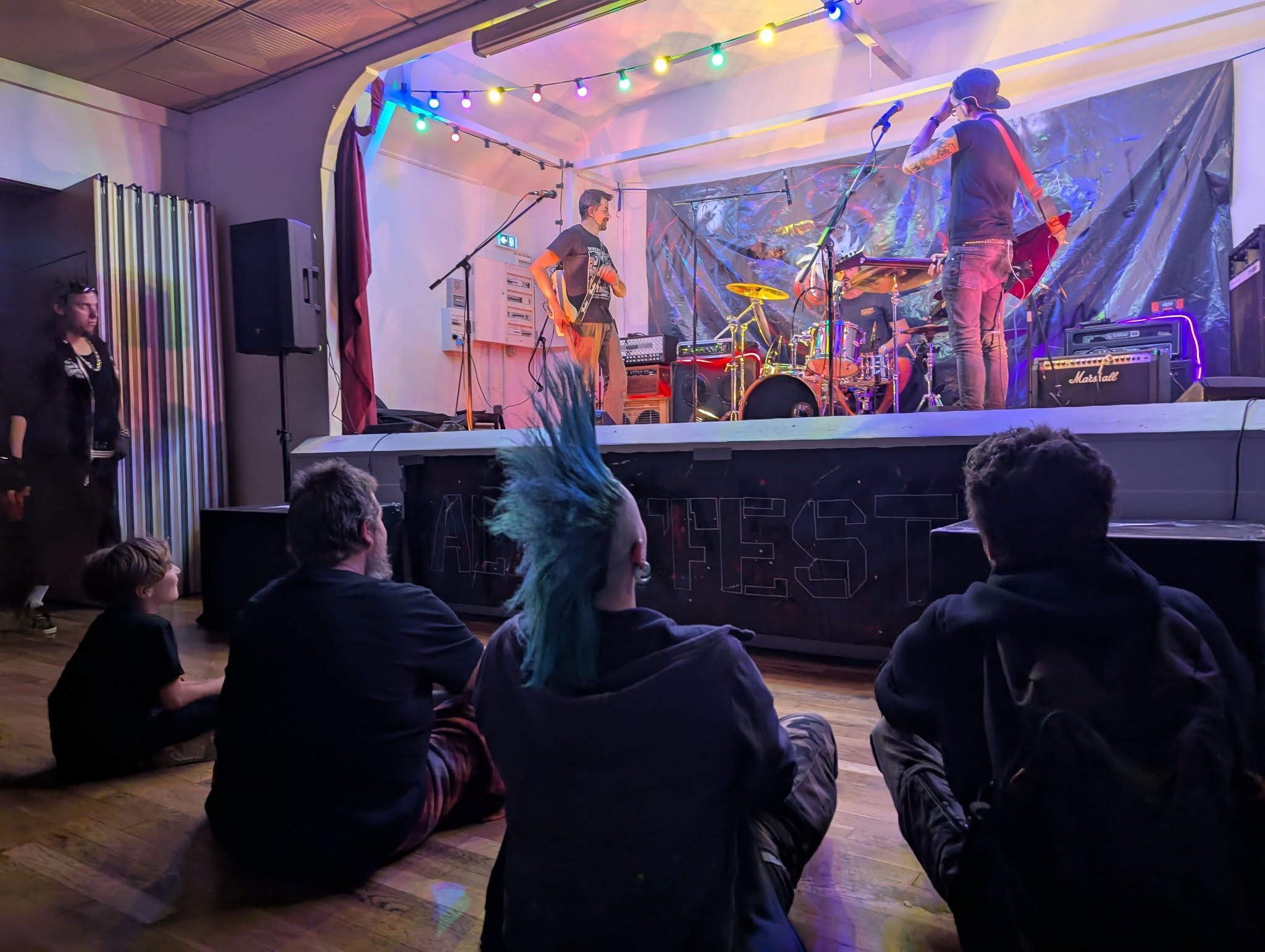 Aliza Fest public